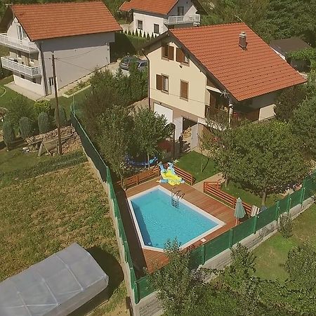 Home Away From Home Ilidža Exterior foto